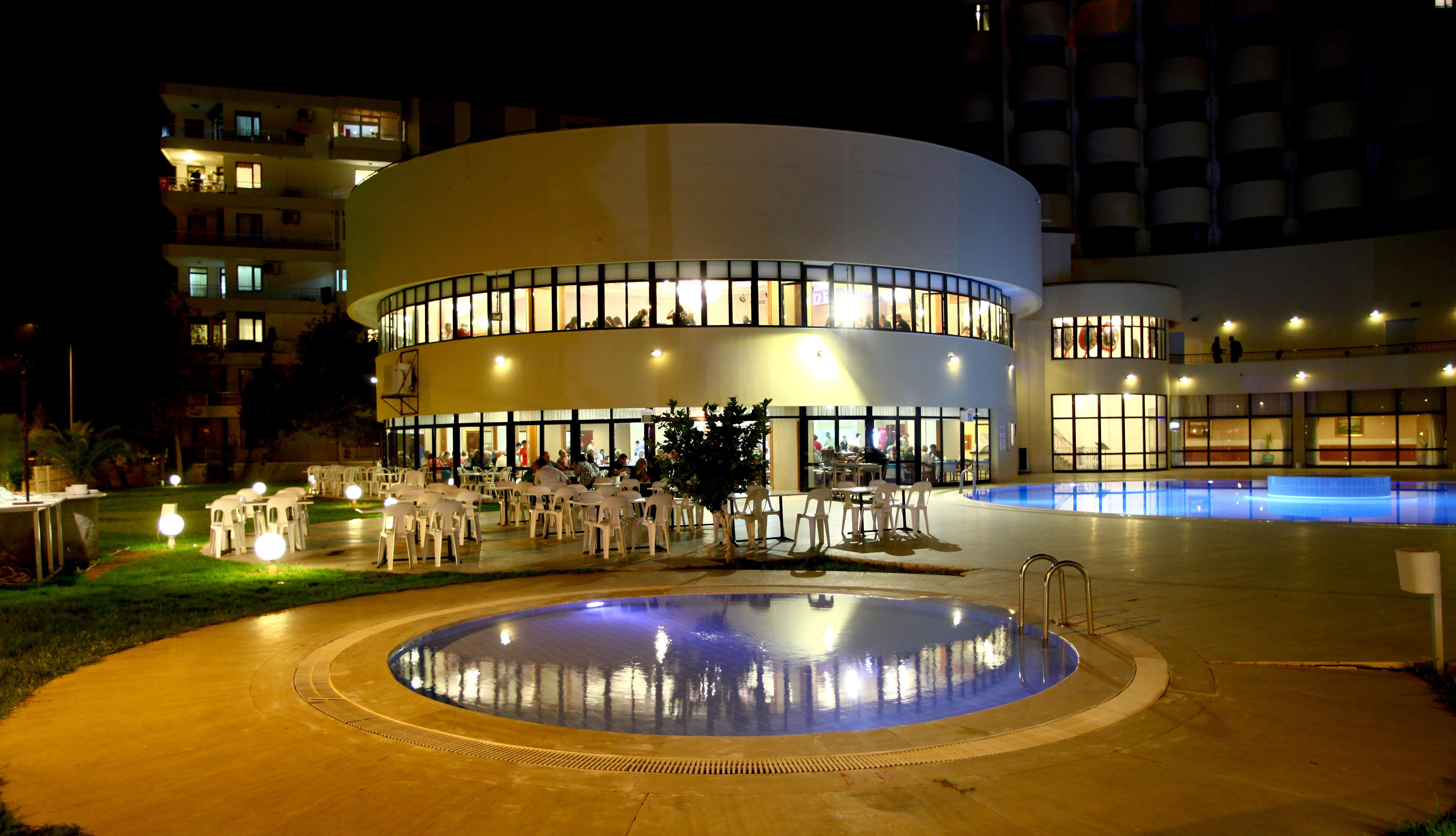 Cender Hotel Antalya Exteriör bild
